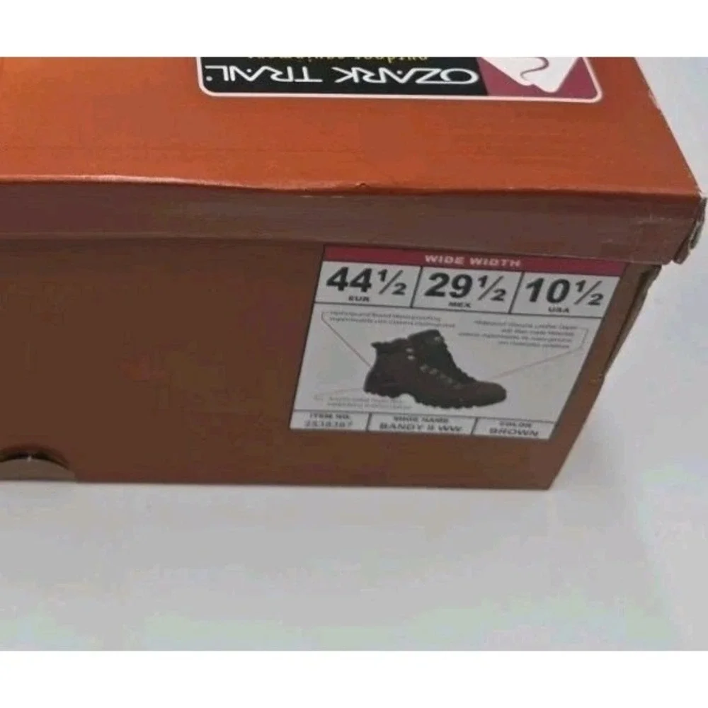 Mens Brown Leather Sneakers Size 10.5 Ozark Trail Hiking Shoes NEW Waterproof